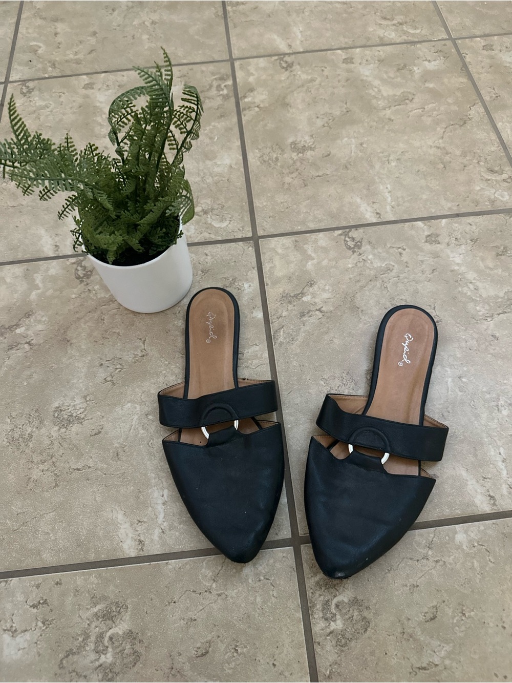BLACK SLIP ON SANDALS